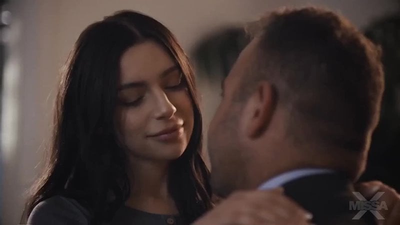 Meu erro favorito, April Olsen, Chad White