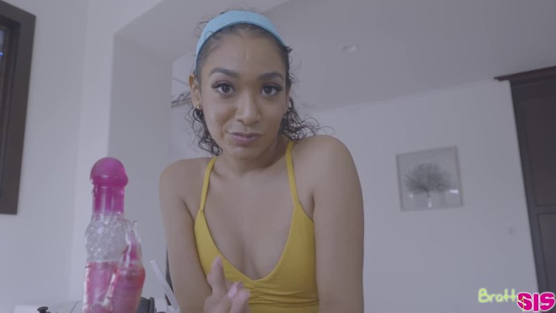 Irmã malcriada sarah lace minha meia-irmã é uma gamer menina irmã irmã irmão adolescente pov